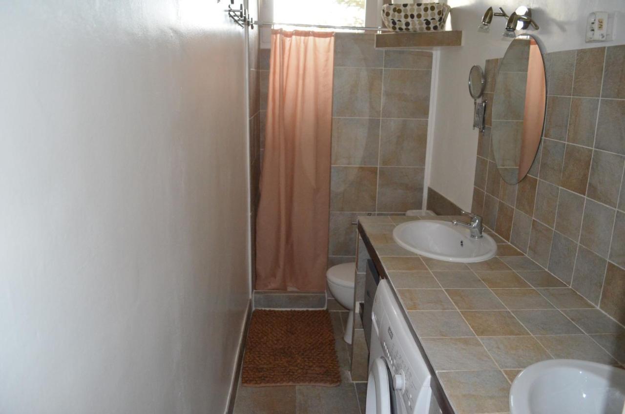 Gîte 3 étoiles chez Nath et Tony Taurinya Esterno foto